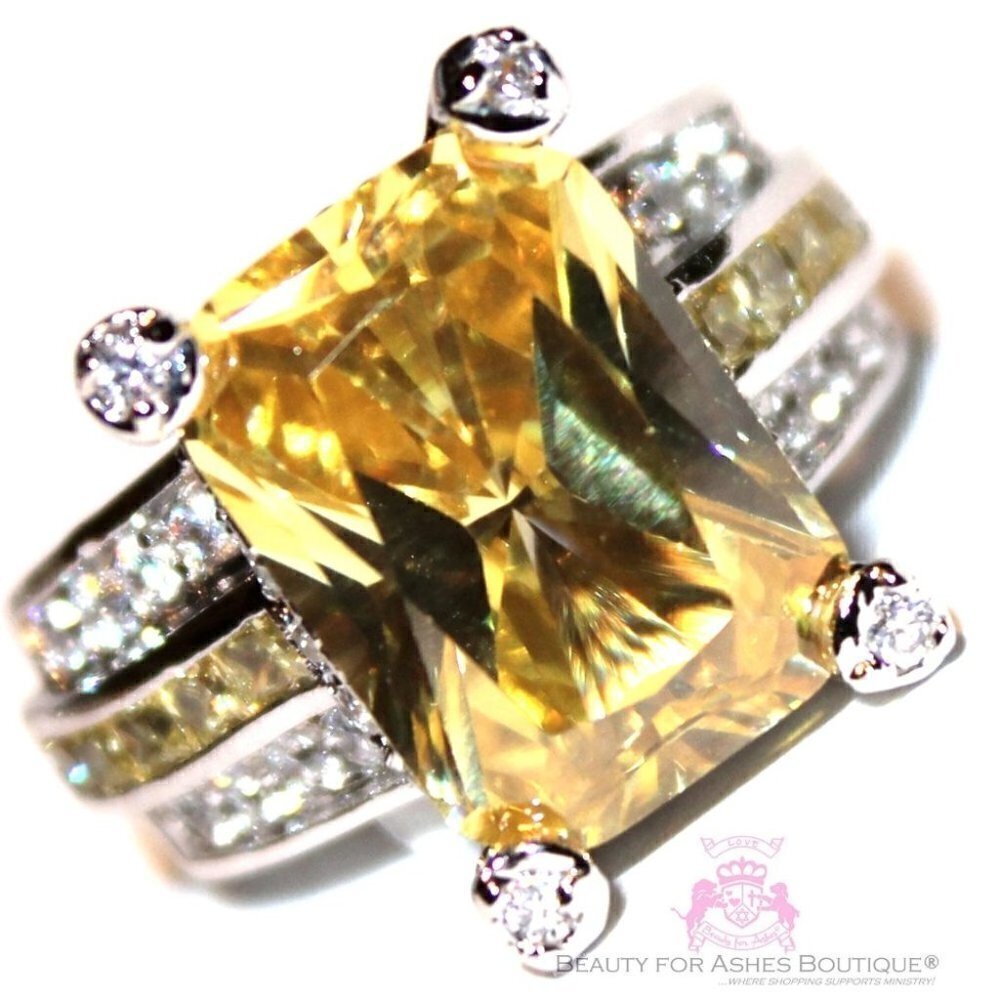 Women Pale Canary Yellow Cubic Zirconia Bridal Evening Cocktail Gala Ring Sz 10